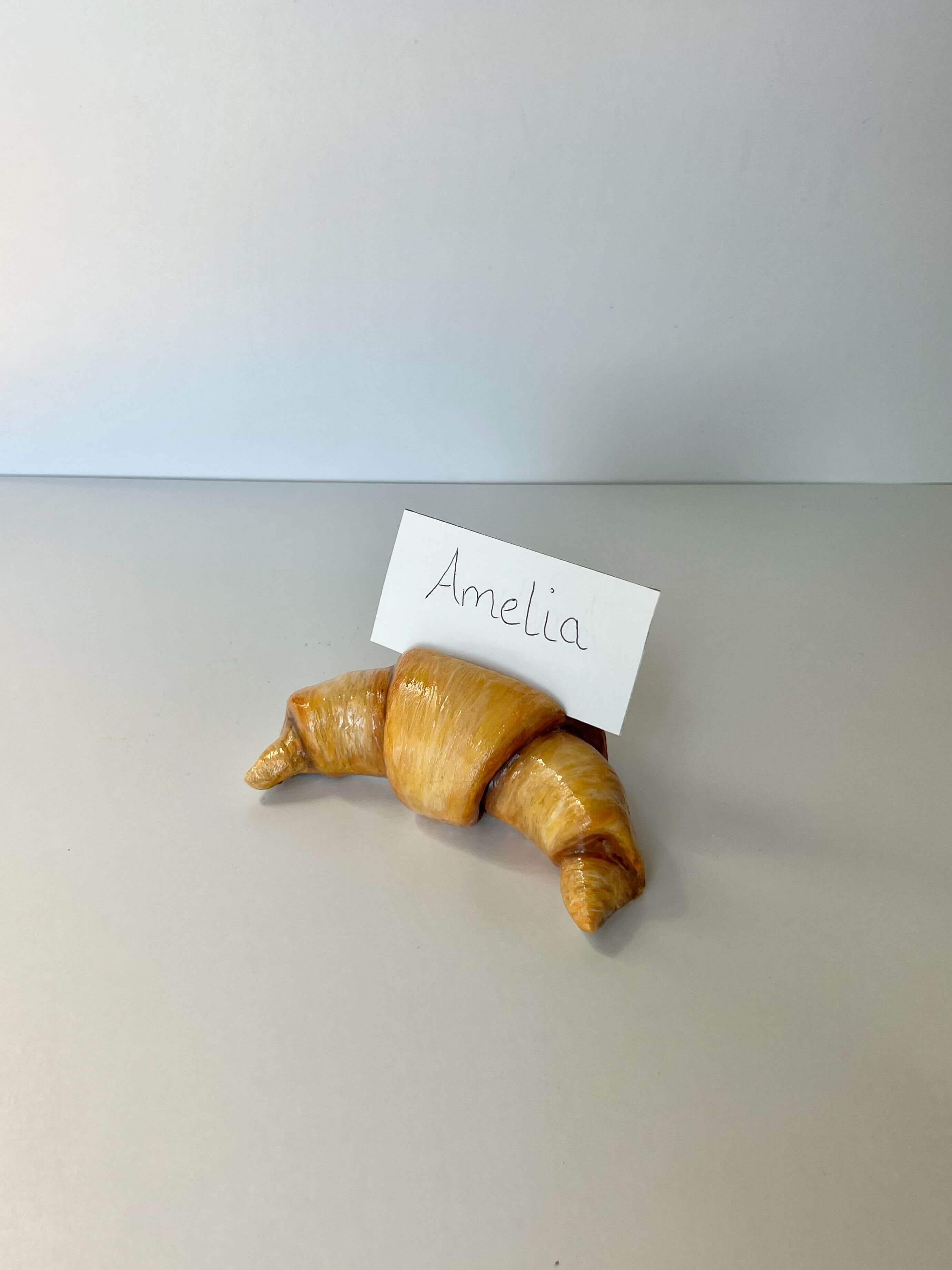 Croissant name holder DIY clay