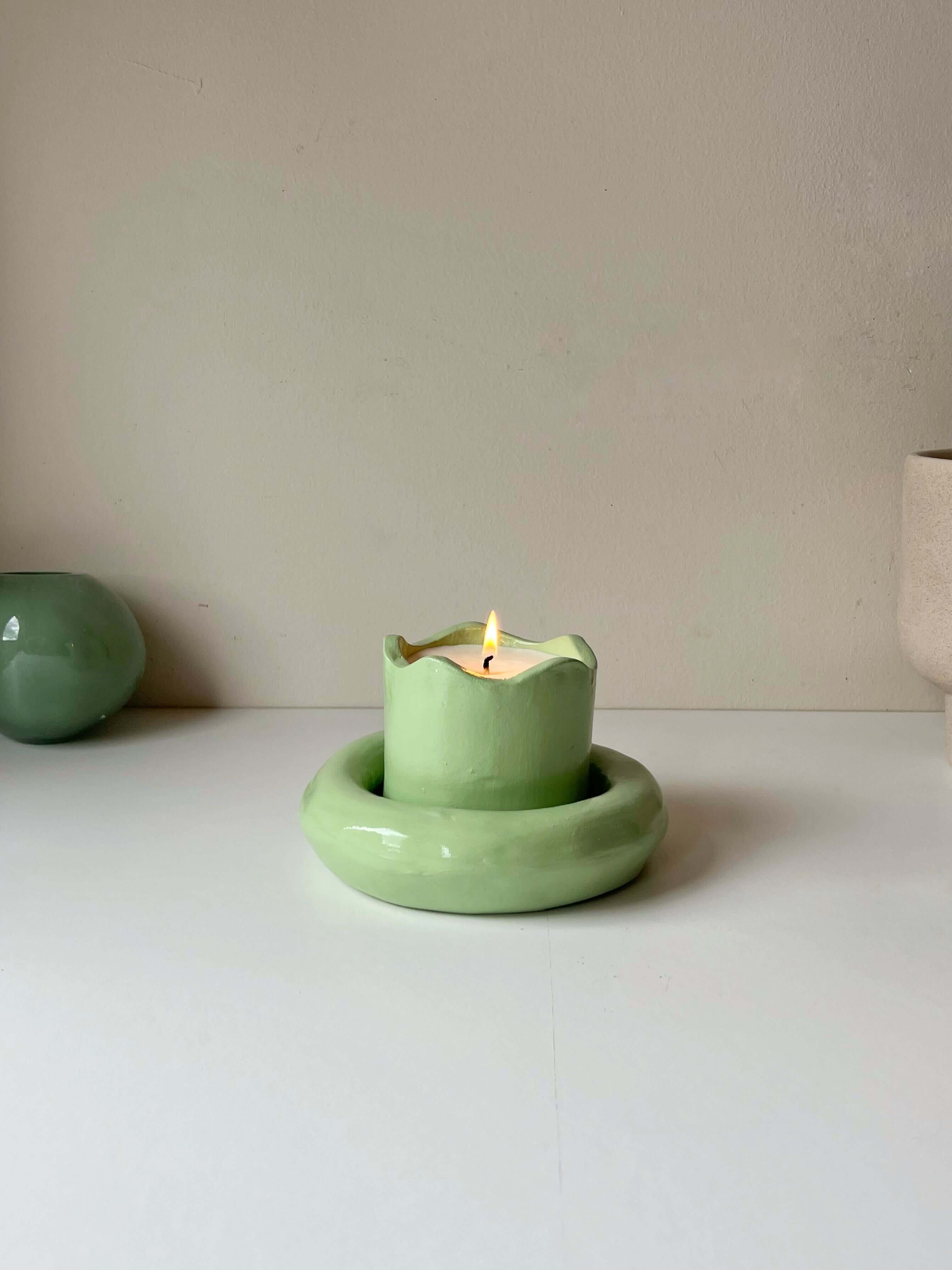 curvy body-shaped soy wax candle