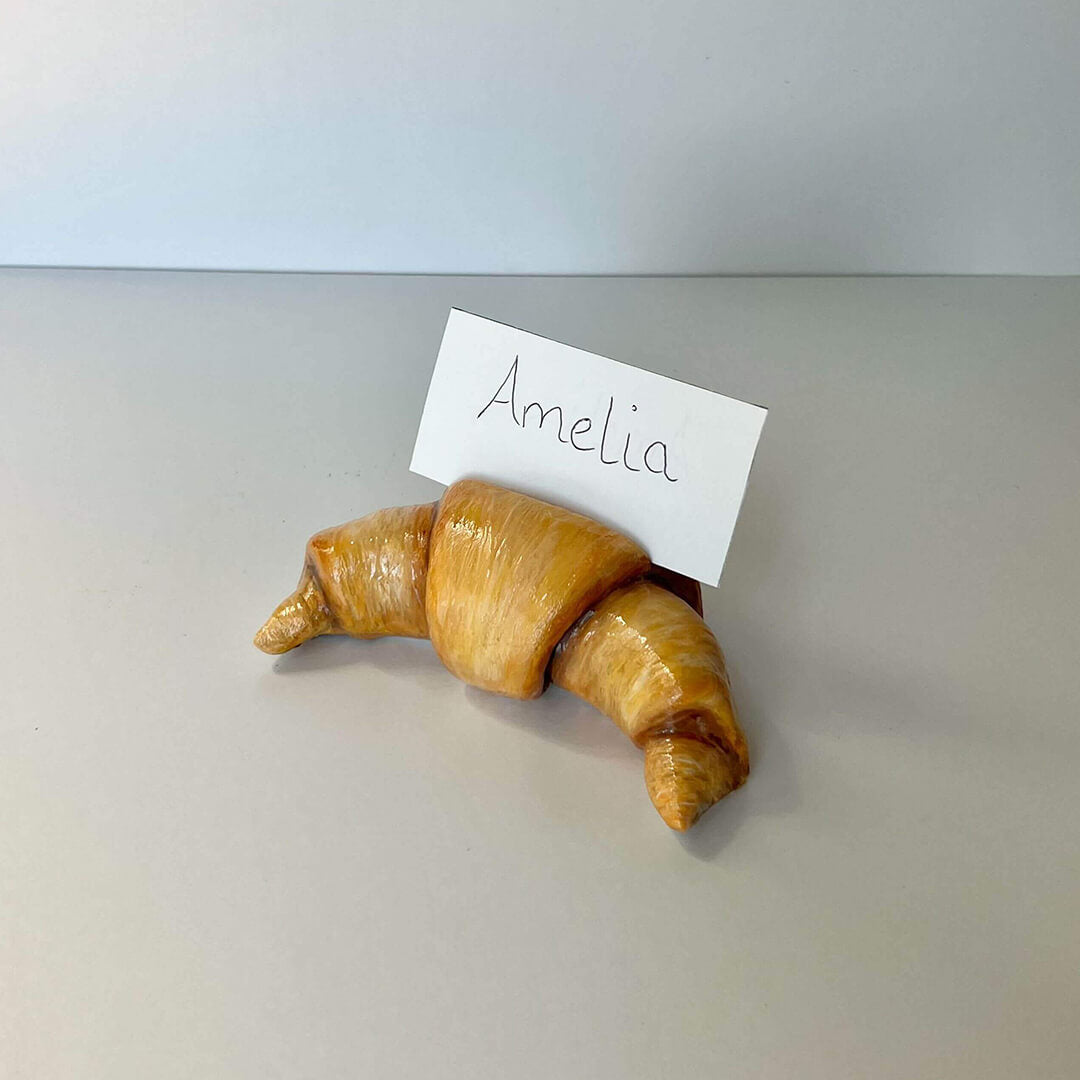 Croissant name holder DIY clay