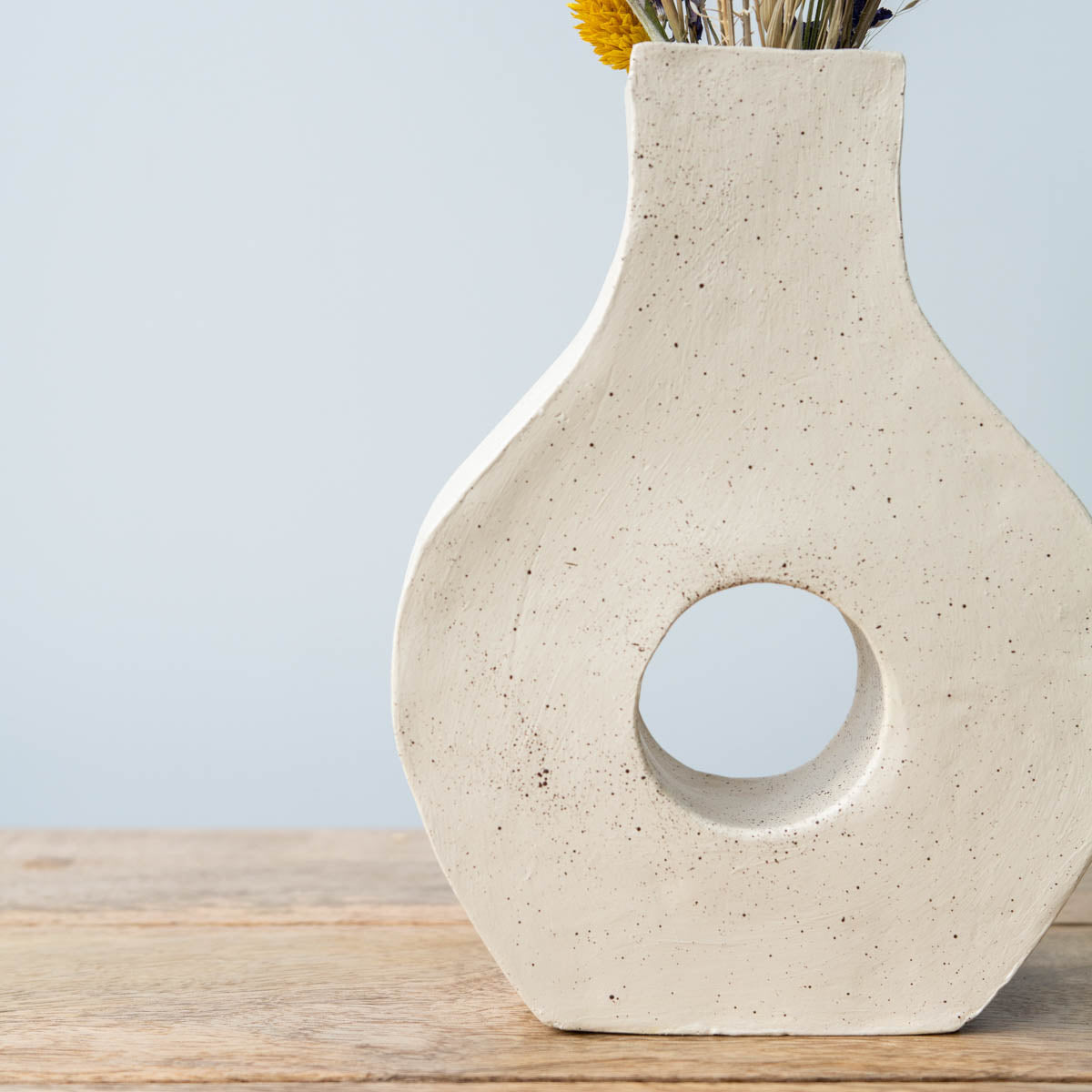 Sculpd Home Pottery Kit: Donut Vase